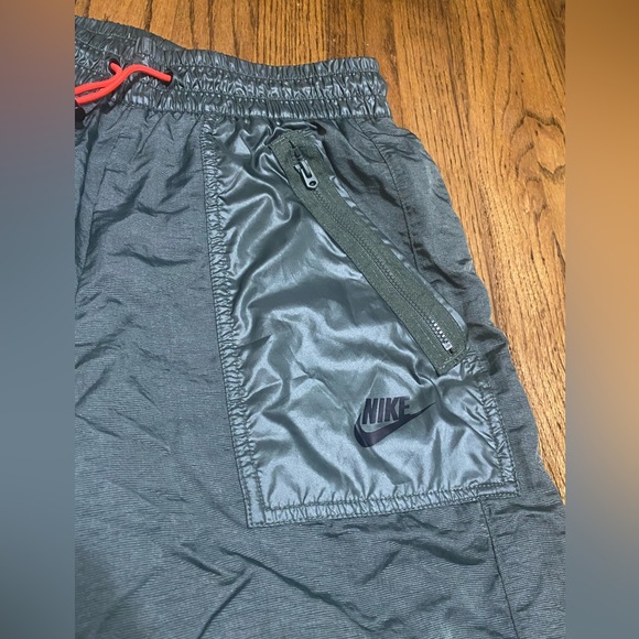 Nike Nylon Cargo Joggers - Picture 2 of 6